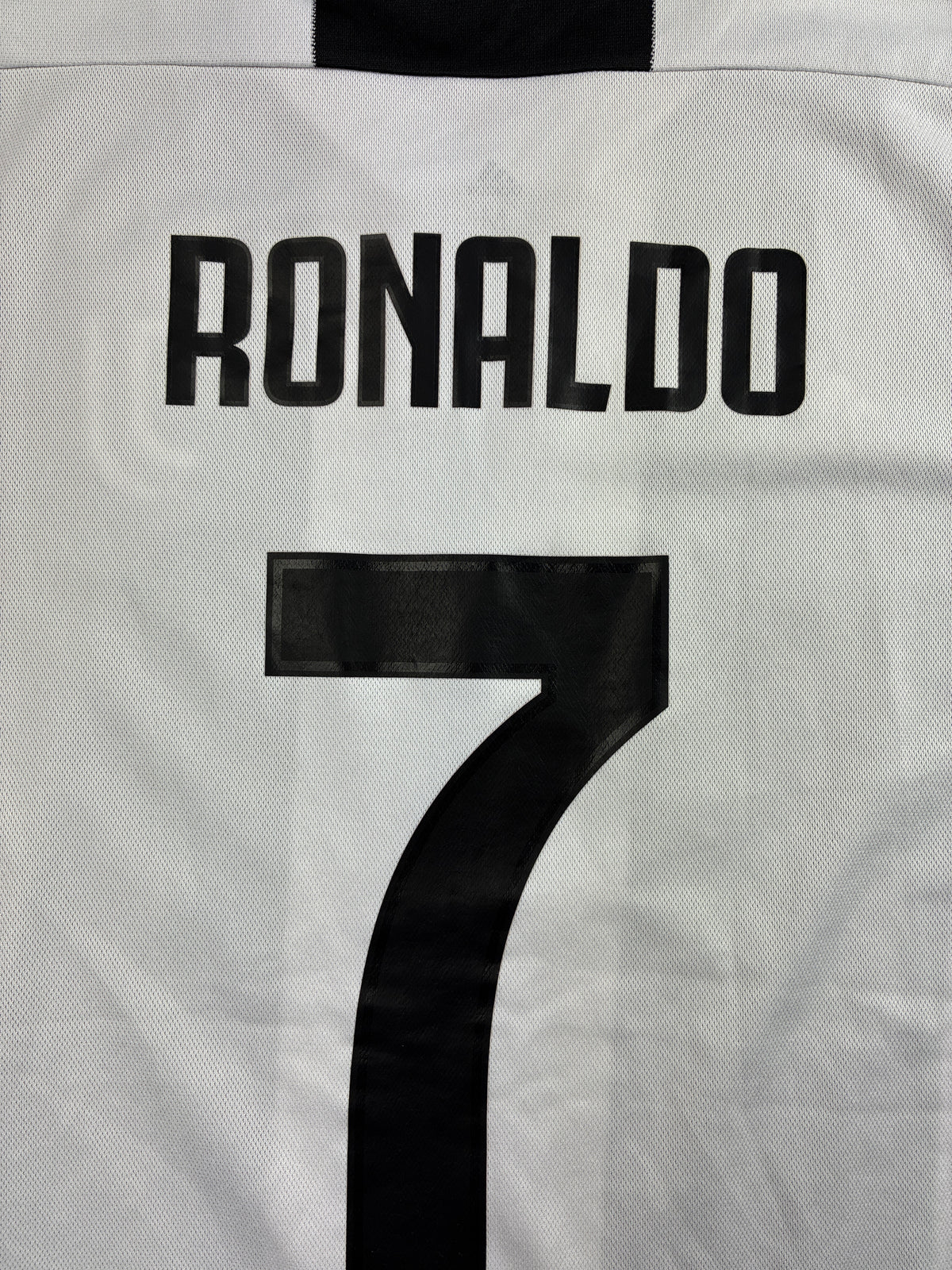 Juventus 2018/19 Kotipaita - #7 Ronaldo - (M) - 10/10