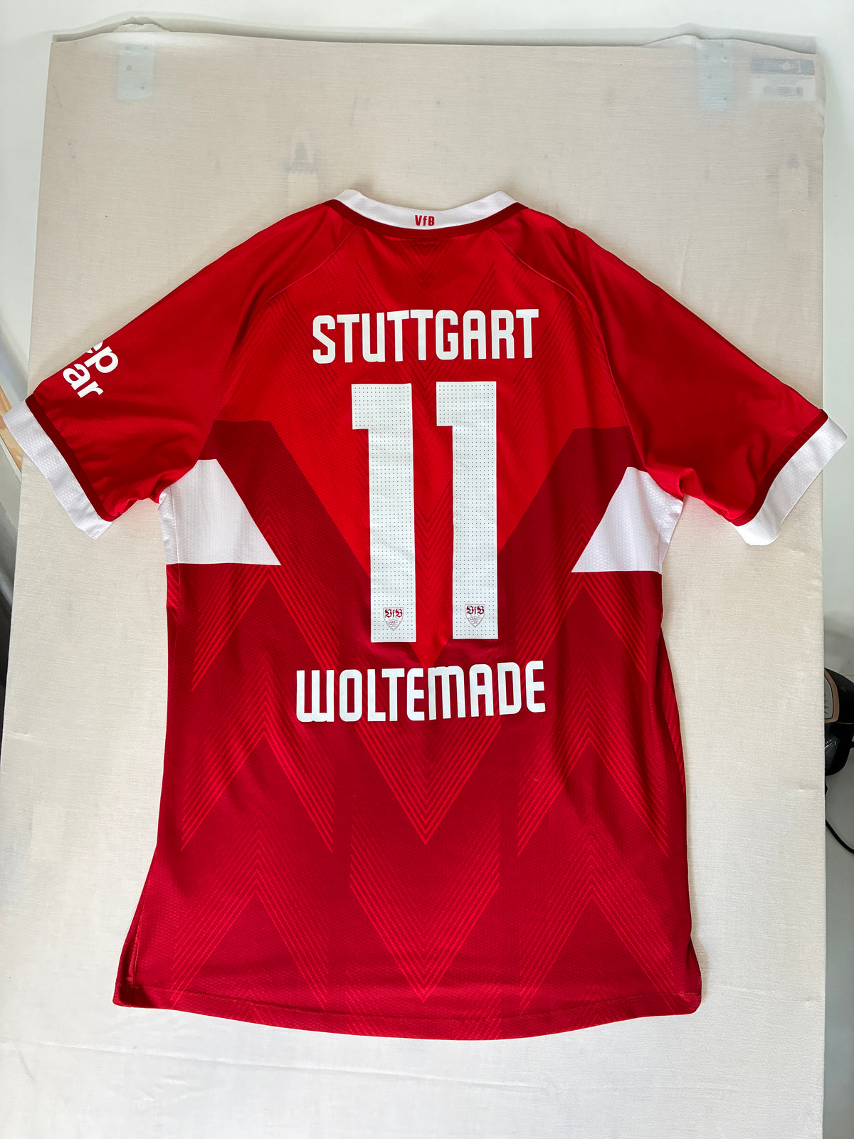 VfB Stuttgart 2024/25 Kotipaita - #11 Woltemade - (L) - 10/10