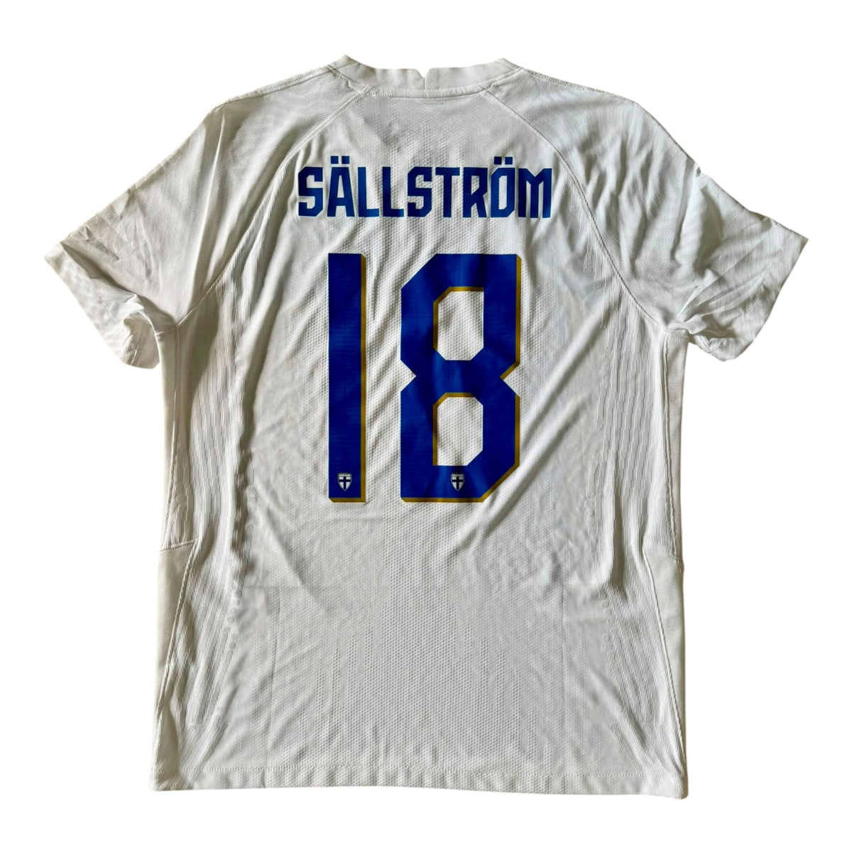 Suomi 2022 kotipaita, Sällström #18