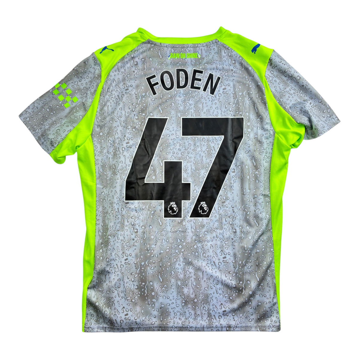 Manchester City kolmospaita, Foden #47