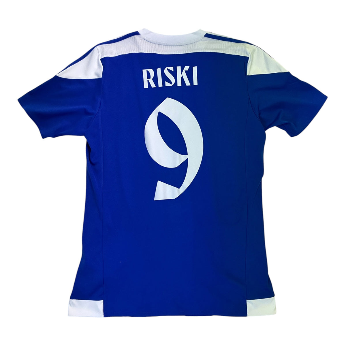 HJK 2016/17 kotipaita, Riski #9