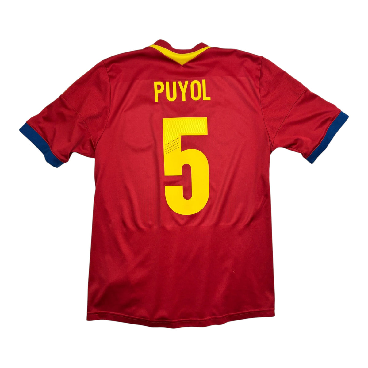Espanja 2013 kotipaita, Puyol #5